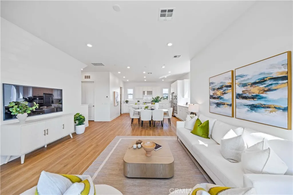 104 Abacus, Irvine, California 92618 home-pic-7