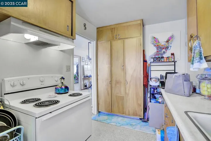 5420 Ygnacio Ave, Oakland, California 94601