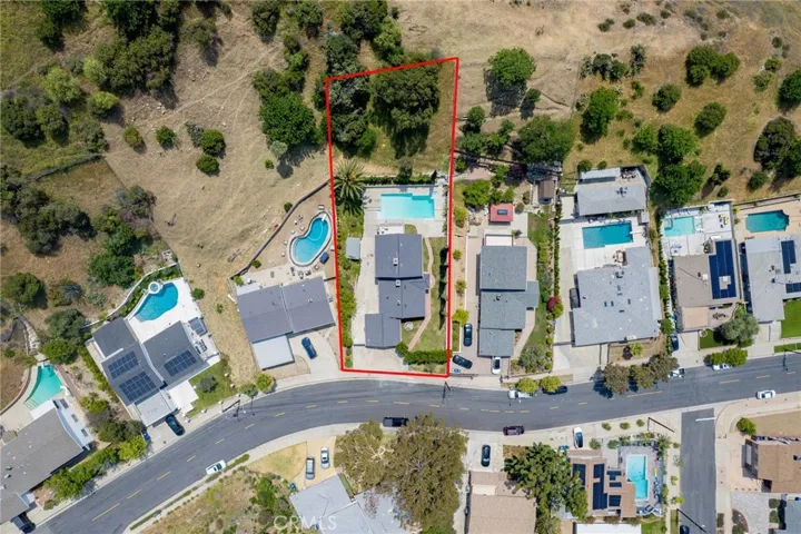 7980 Hollywood Way, Sun Valley, California 91352