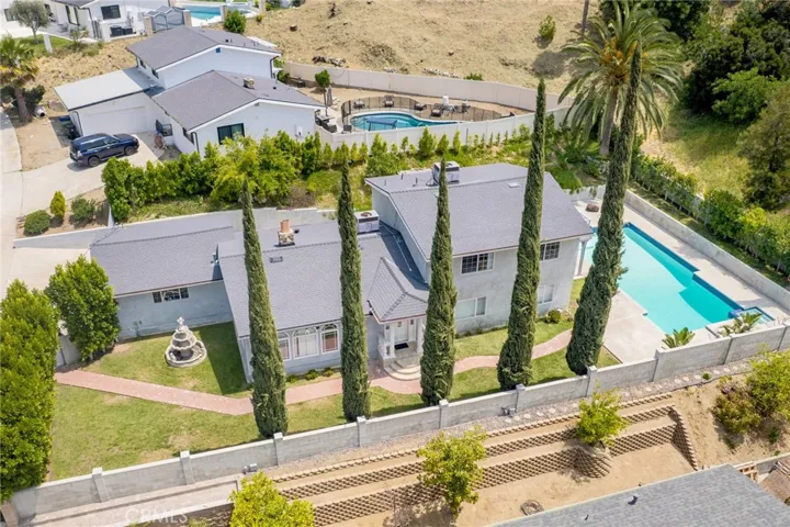 7980 Hollywood Way, Sun Valley, California 91352
