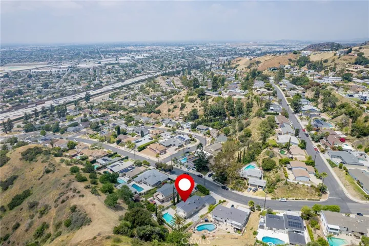 7980 Hollywood Way, Sun Valley, California 91352