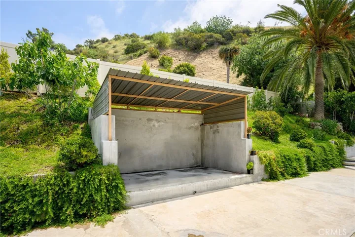 7980 Hollywood Way, Sun Valley, California 91352
