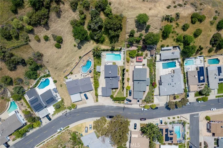 7980 Hollywood Way, Sun Valley, California 91352