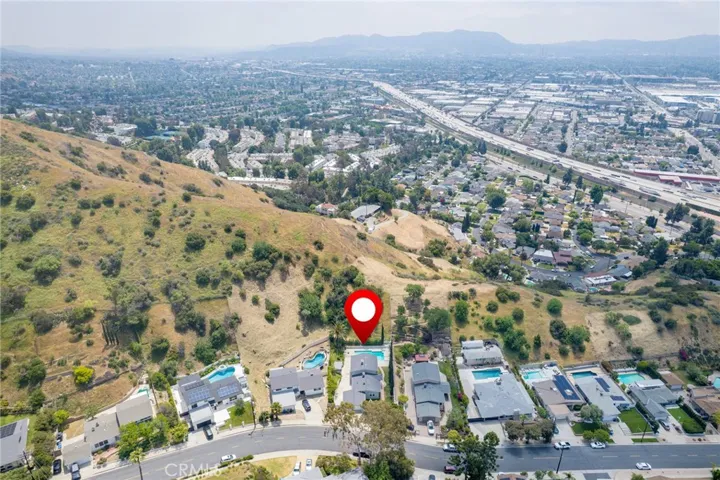 7980 Hollywood Way, Sun Valley, California 91352
