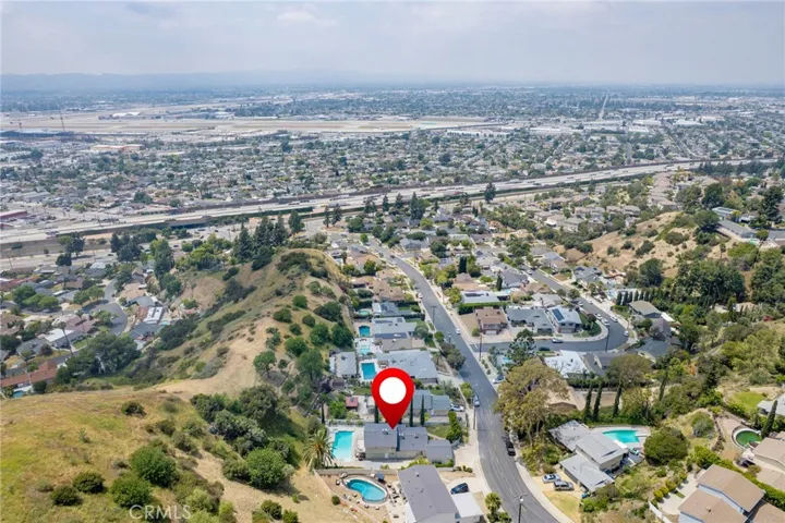 7980 Hollywood Way, Sun Valley, California 91352