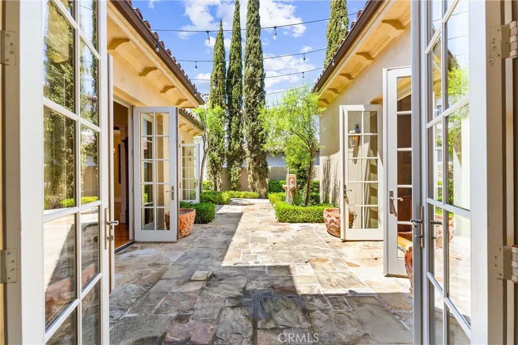 19 Fox Hole Road, Ladera Ranch, California 92694 home-pic-17