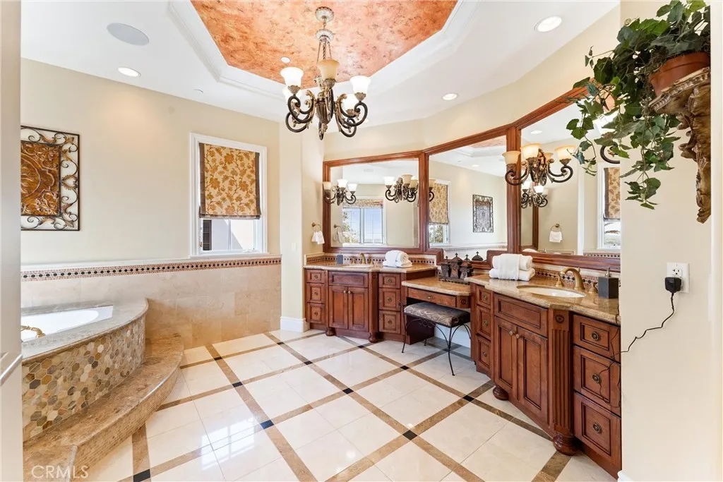 19 Fox Hole Road, Ladera Ranch, California 92694 home-pic-50
