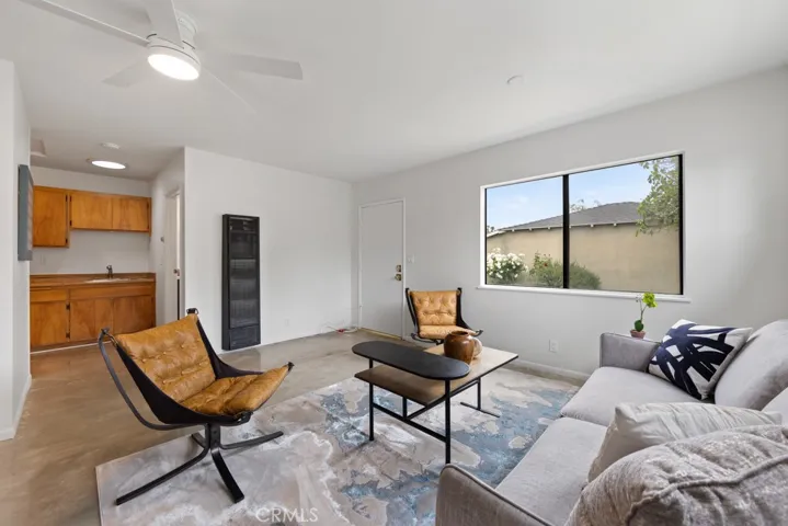 3552 Gaviota Avenue, Long Beach, California 90807