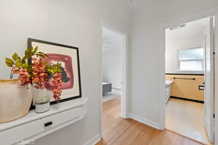 3552 Gaviota Avenue, Long Beach, California 90807