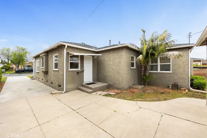 3552 Gaviota Avenue, Long Beach, California 90807