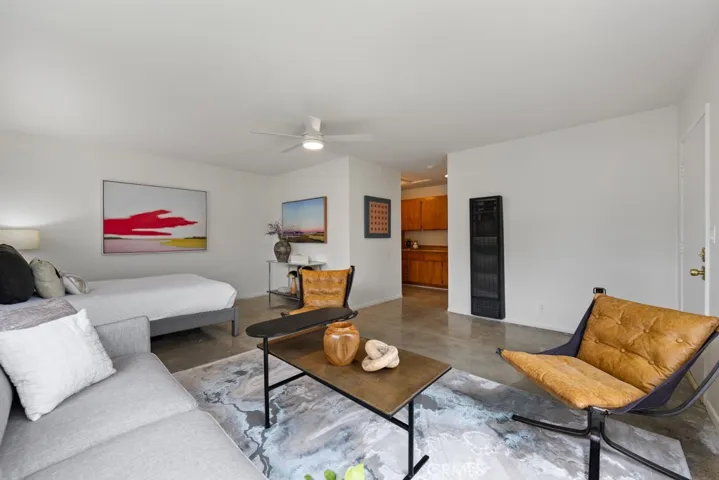 3552 Gaviota Avenue, Long Beach, California 90807
