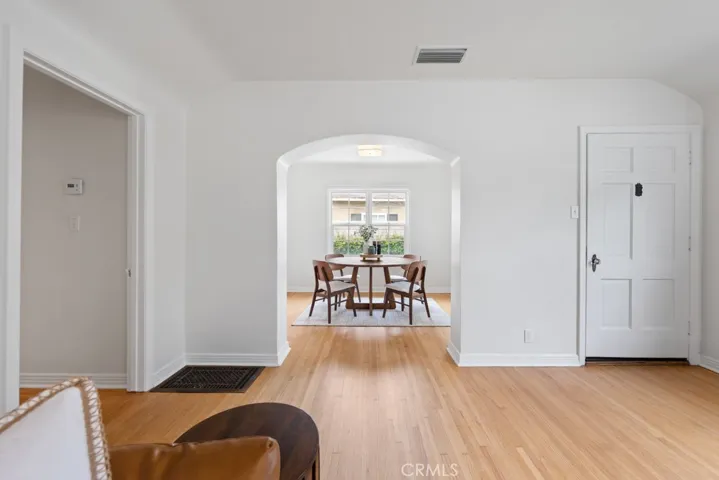3552 Gaviota Avenue, Long Beach, California 90807