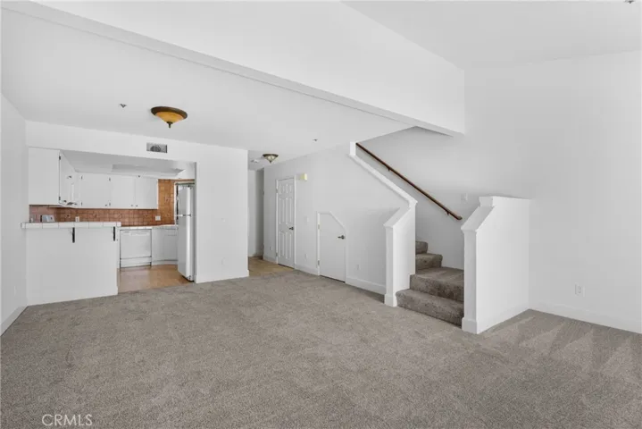 2220 Exposition Drive 64, San Luis Obispo, California 93401