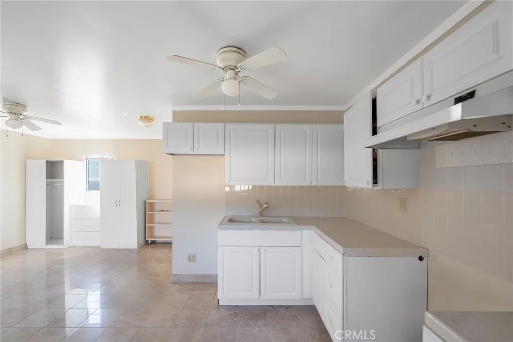 2240 Foothill Boulevard, Santa Ana, California 92705 home-pic-23