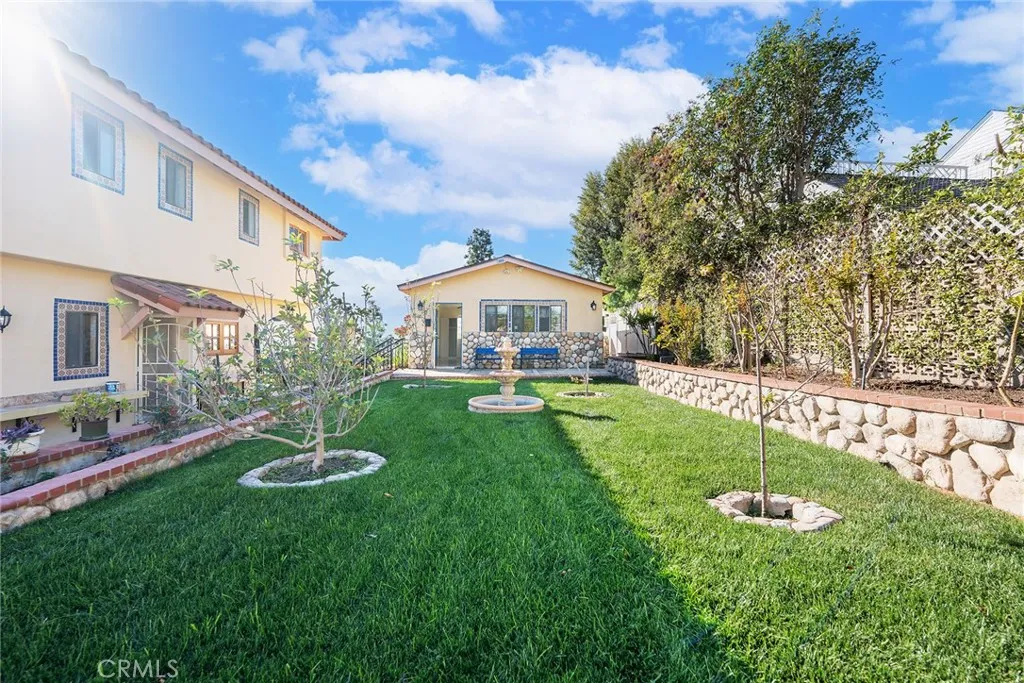 2240 Foothill Boulevard, Santa Ana, California 92705 home-pic-14