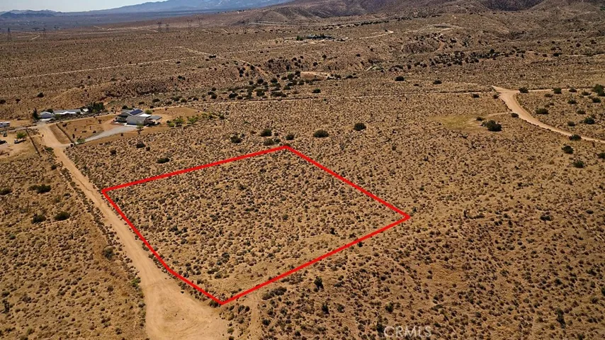 23 Outpost Road, Apple Valley, California 92308