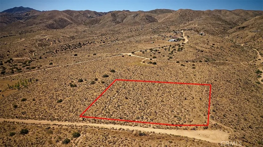 23 Outpost Road, Apple Valley, California 92308