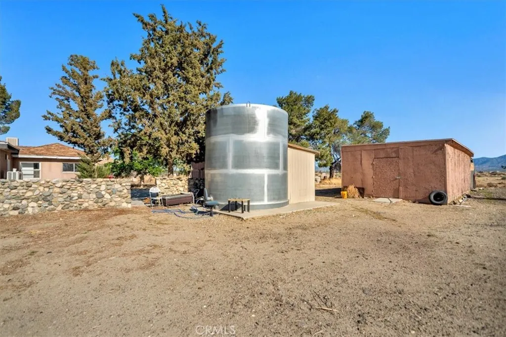 39441 140th Street E, Palmdale, California 93591 home-pic-48