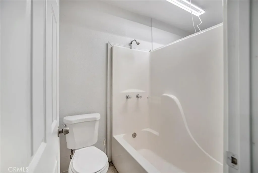 39441 140th Street E, Palmdale, California 93591 home-pic-31