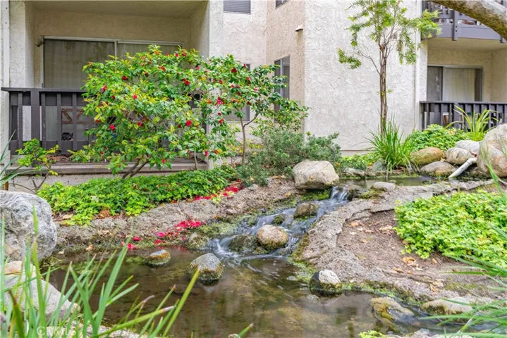 11102 Summertime Lane, Culver City, California 90230