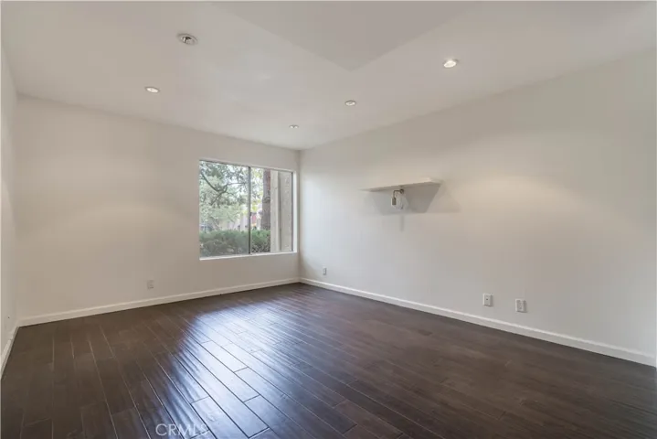 11102 Summertime Lane, Culver City, California 90230