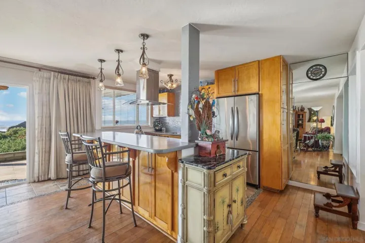 1352 Seacoast Dr, Imperial Beach, California 91932