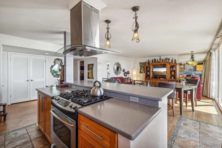 1352 Seacoast Dr, Imperial Beach, California 91932