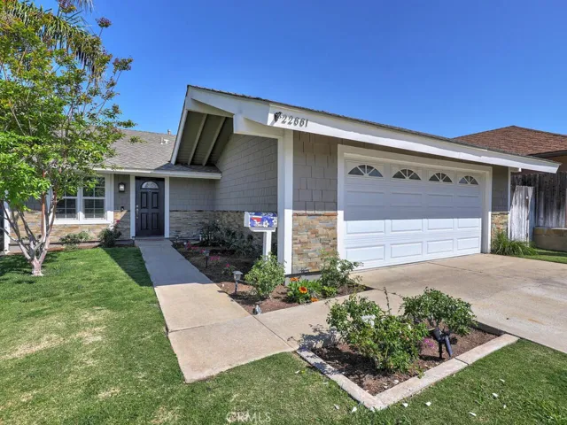 Great curb appeal