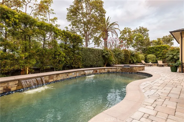 4461 Oceanridge Drive, Huntington Beach, California 92649