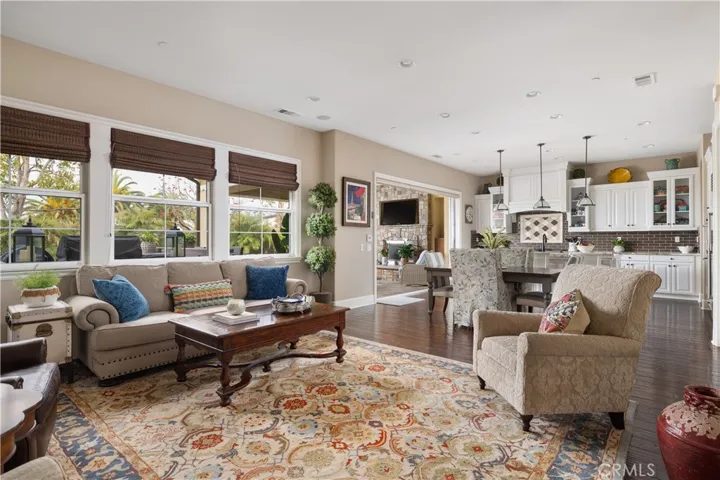 4461 Oceanridge Drive, Huntington Beach, California 92649
