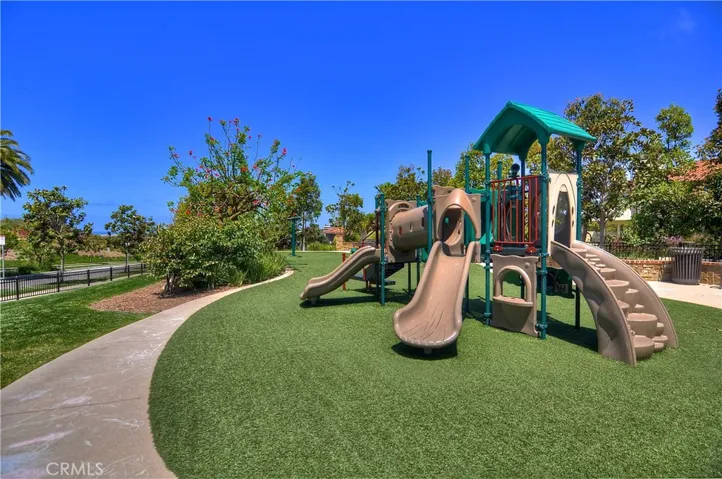 4461 Oceanridge Drive, Huntington Beach, California 92649