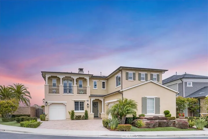 4461 Oceanridge Drive, Huntington Beach, California 92649
