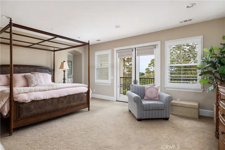 4461 Oceanridge Drive, Huntington Beach, California 92649