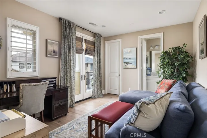 4461 Oceanridge Drive, Huntington Beach, California 92649