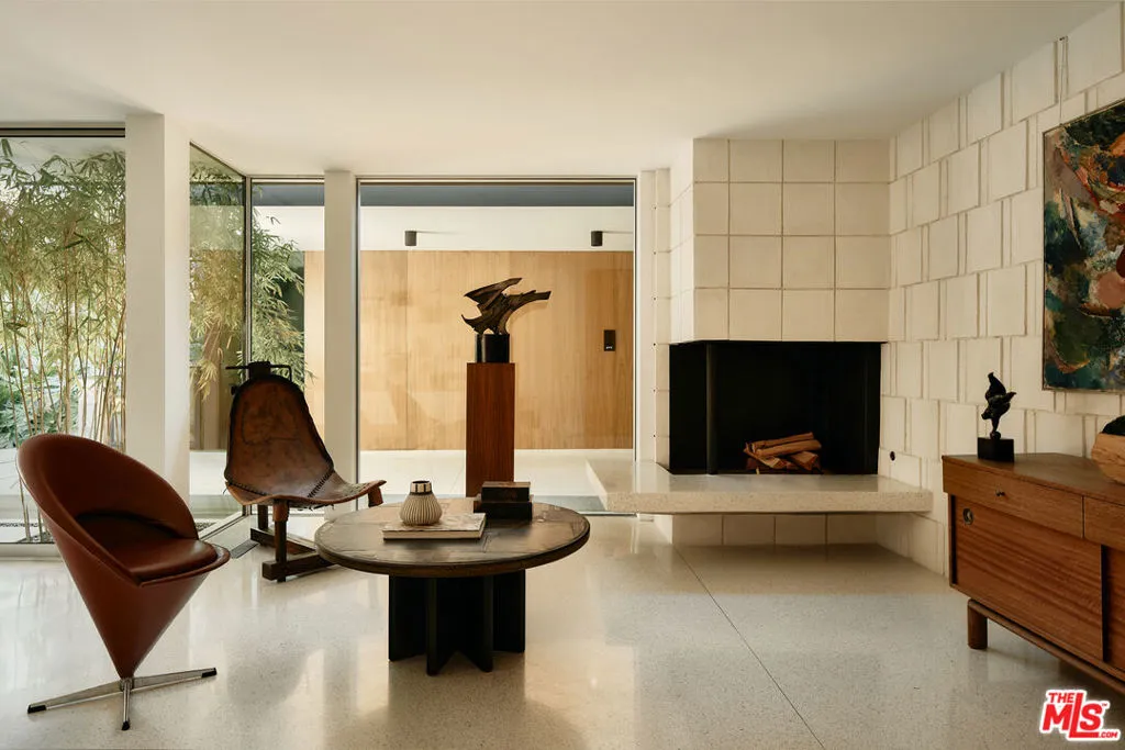 1061 Loma Vista Drive, Beverly Hills, California 90210 home-pic-9