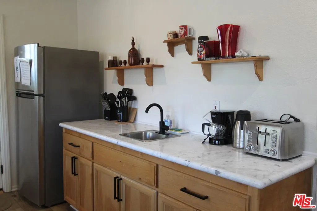 772 Cove Drive, Big Bear, California 92315 home-pic-12
