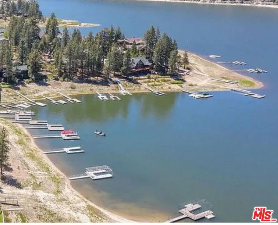 772 Cove Drive, Big Bear, California 92315 home-pic-1