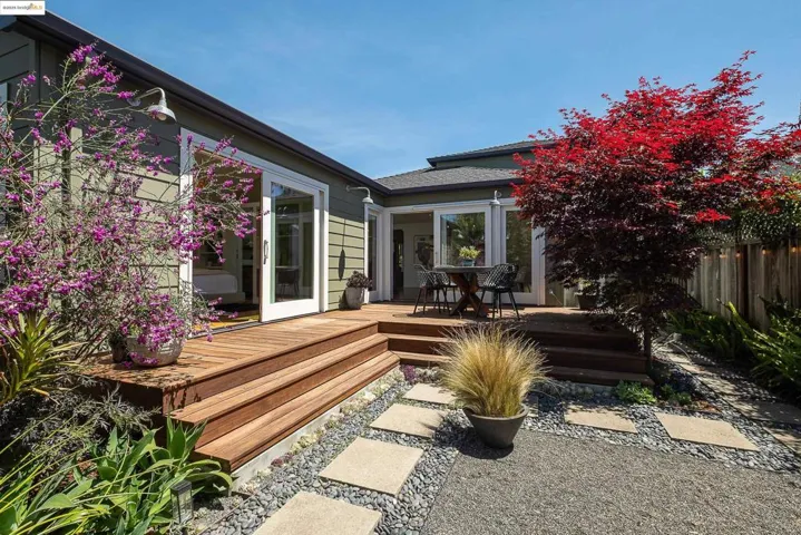 724 Santa Fe Ave, Albany, California 94706