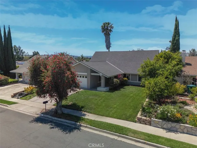7000+ sf lot