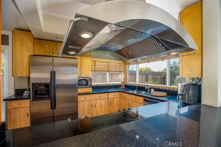 Pass through Quartz countertop.