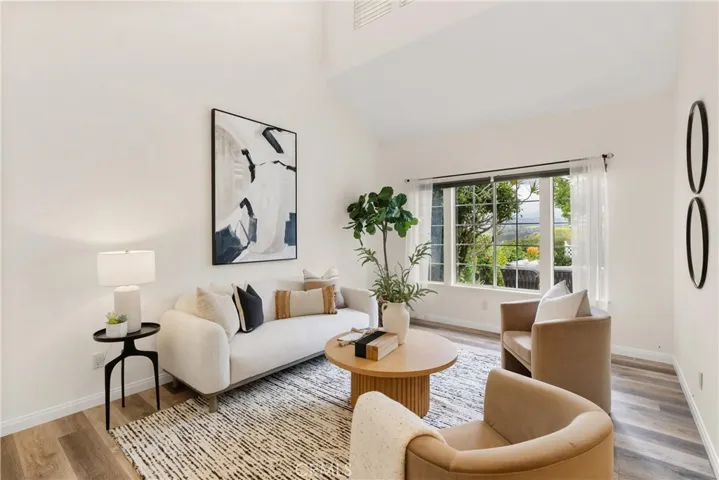740 S Crown Pointe Drive, Anaheim Hills, California 92807