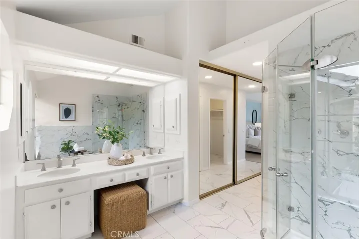 740 S Crown Pointe Drive, Anaheim Hills, California 92807