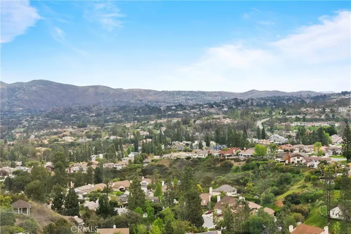 740 S Crown Pointe Drive, Anaheim Hills, California 92807