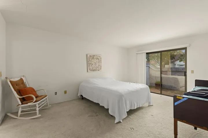 12156 Sand Trap Row, San Diego, California 92128