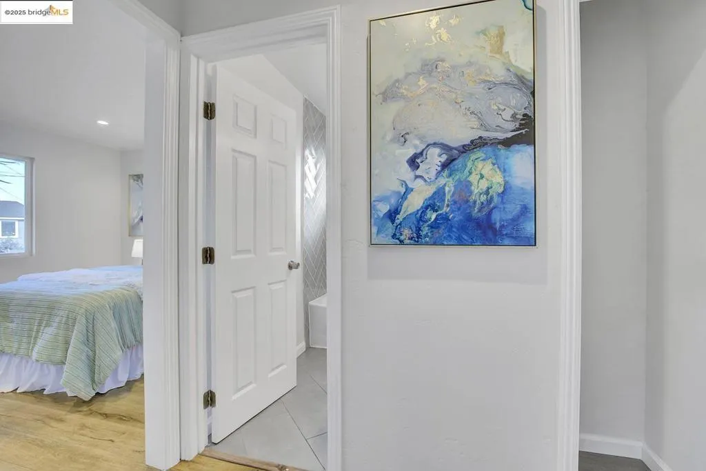 215 Isleton Ave, Oakland, California 94603 home-pic-25