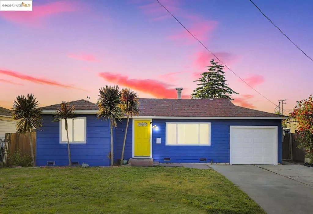 215 Isleton Ave, Oakland, California 94603 home-pic-0