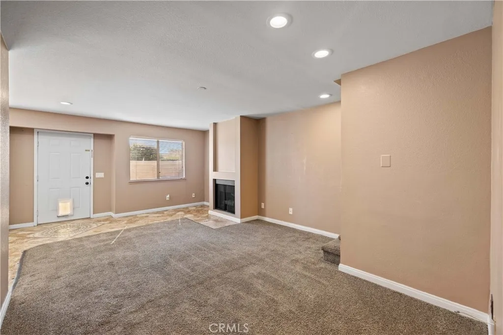 43413 30th Street W 3, Lancaster, California 93536 home-pic-10