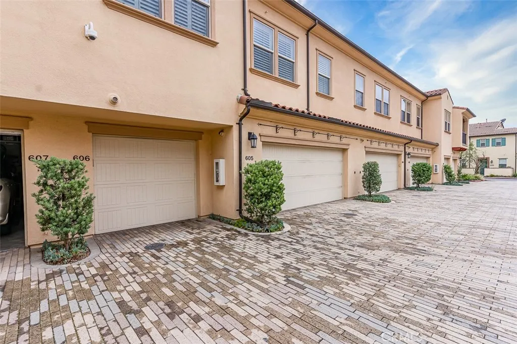 606 El Paseo, Lake Forest, California 92610 home-pic-20