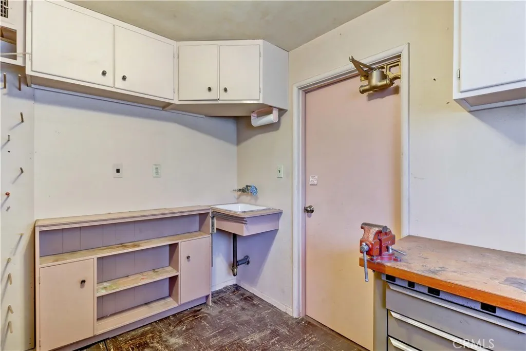 2175 Queensberry Road, Pasadena, California 91104 home-pic-44