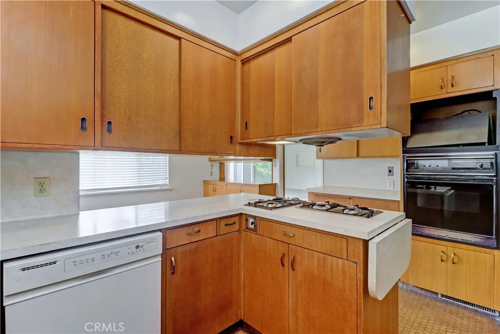 2175 Queensberry Road, Pasadena, California 91104 home-pic-25